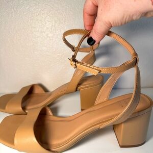 Size 10 Wide Width A New Day Nude Strappy Block Heel Shannon Memory Foam Insole